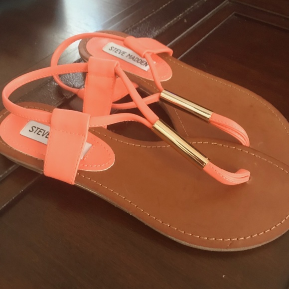 Steve Madden Shoes - CORAL AND GOLD STEVE MADDEN SANDALS Steve Madden Shoes - CORAL AND GOLD STEVE MADDEN SANDALS
